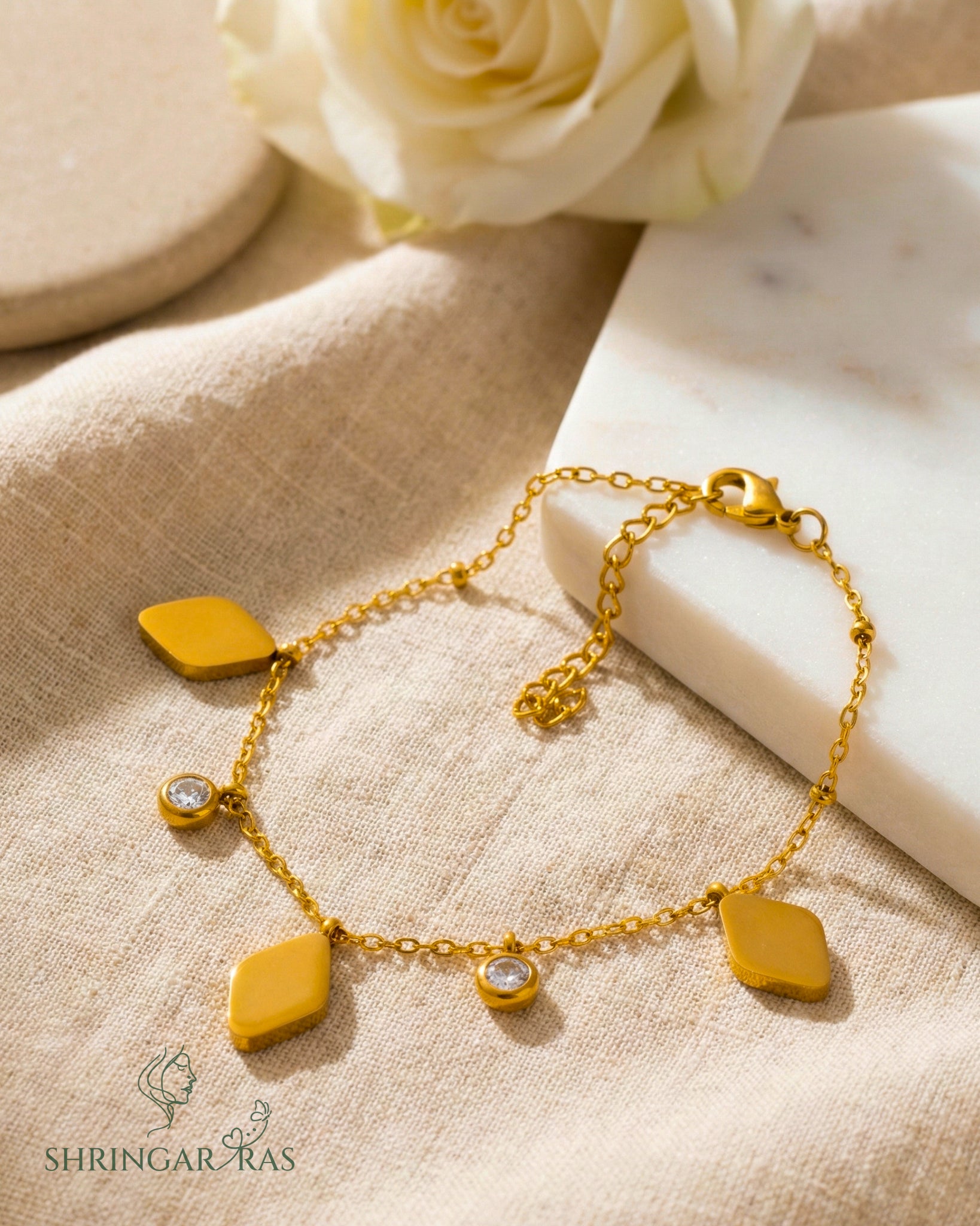 Rhombus with Circle Diamond Bracelet