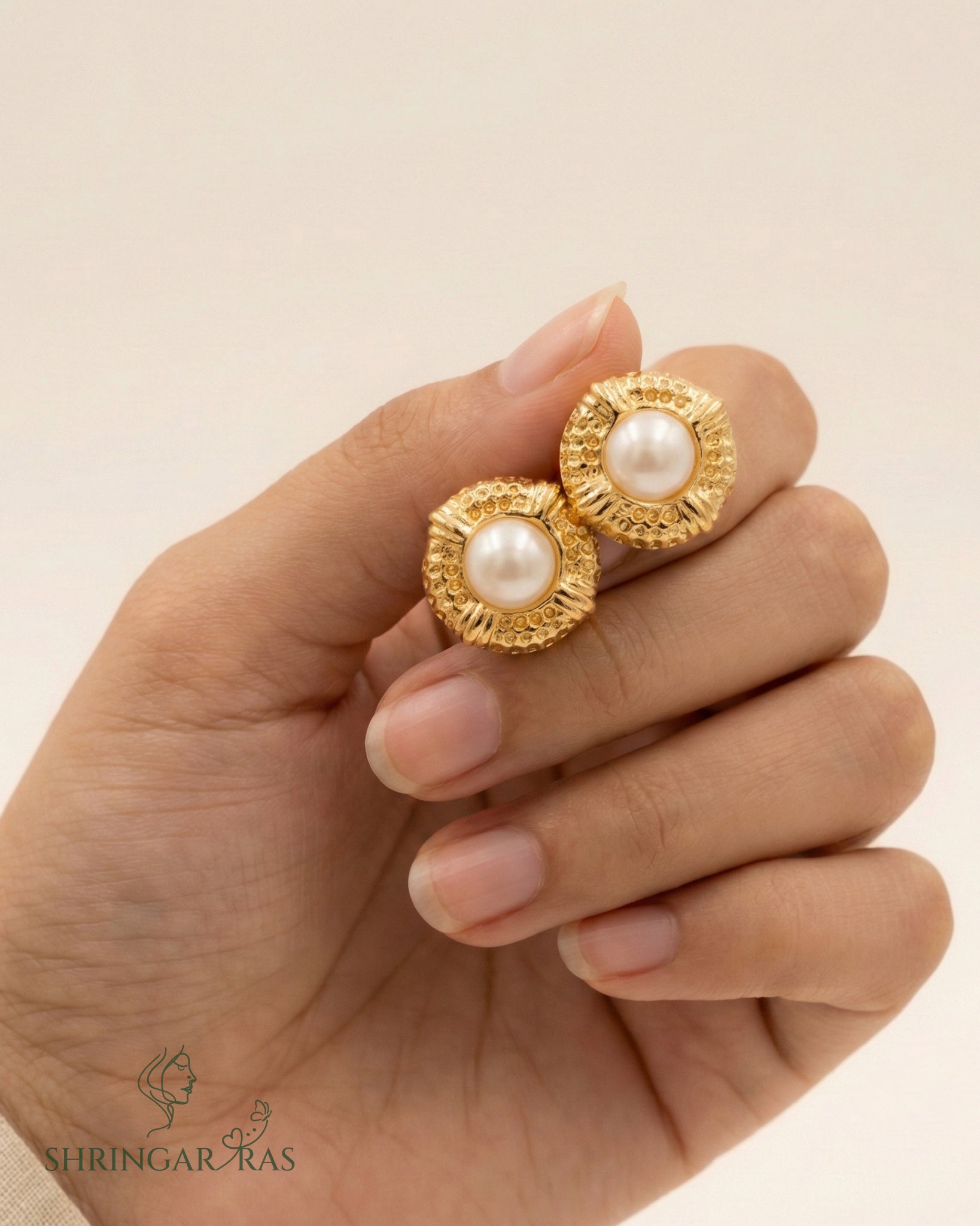 Circle with Pearl studs Earrings