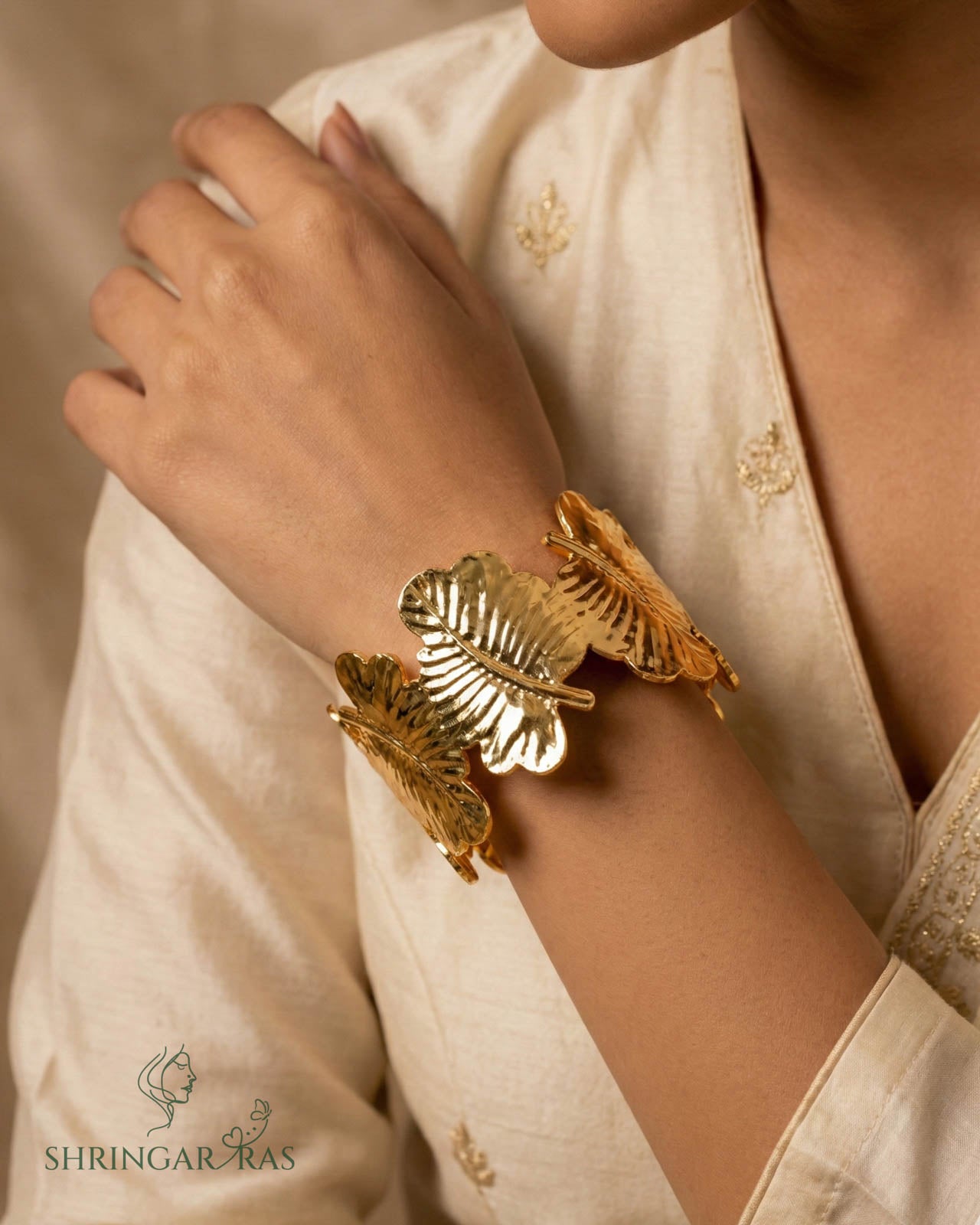 Leaf Anti Tarnish Cuff Bangle