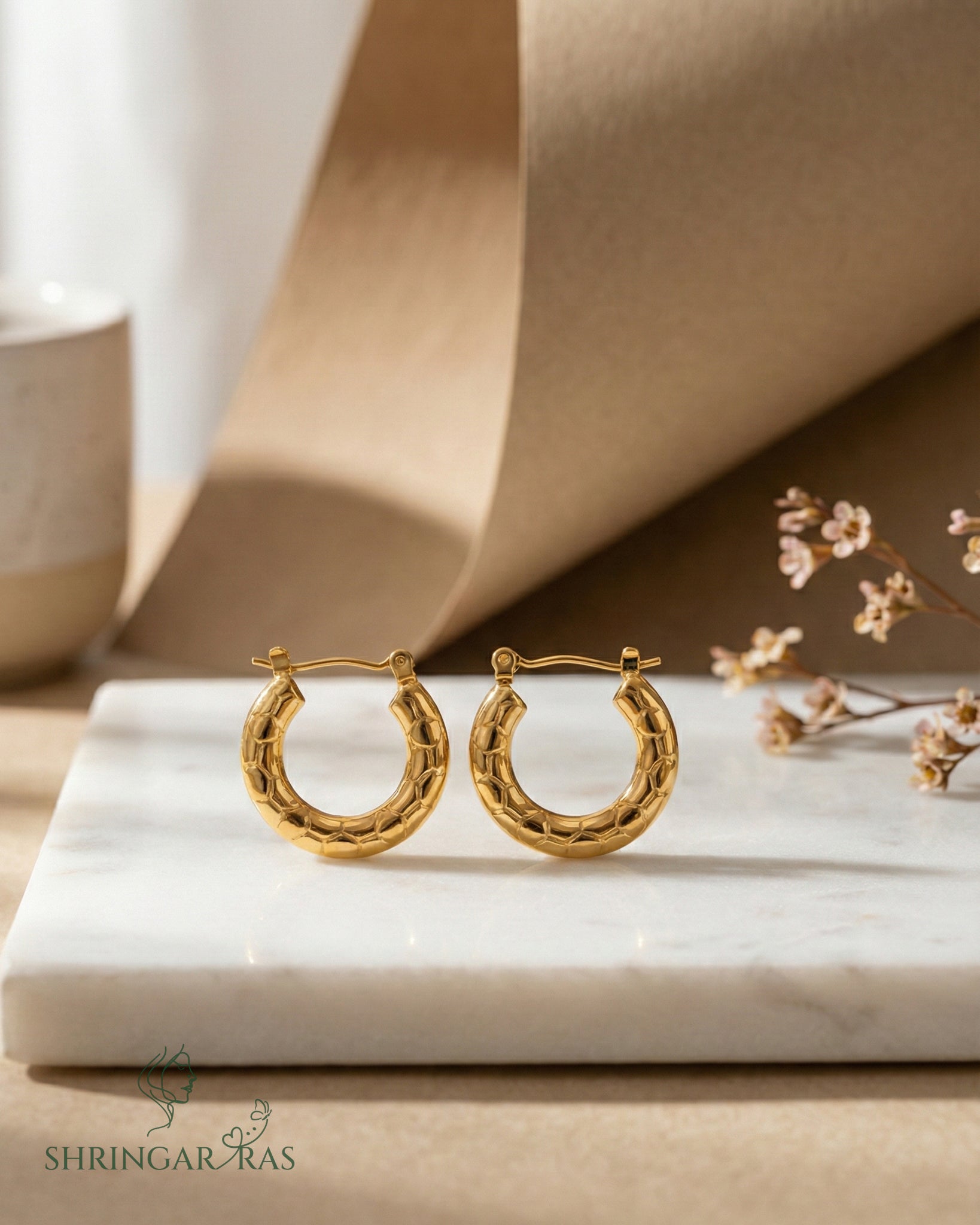 Round Snake Texture Hoop Earrings
