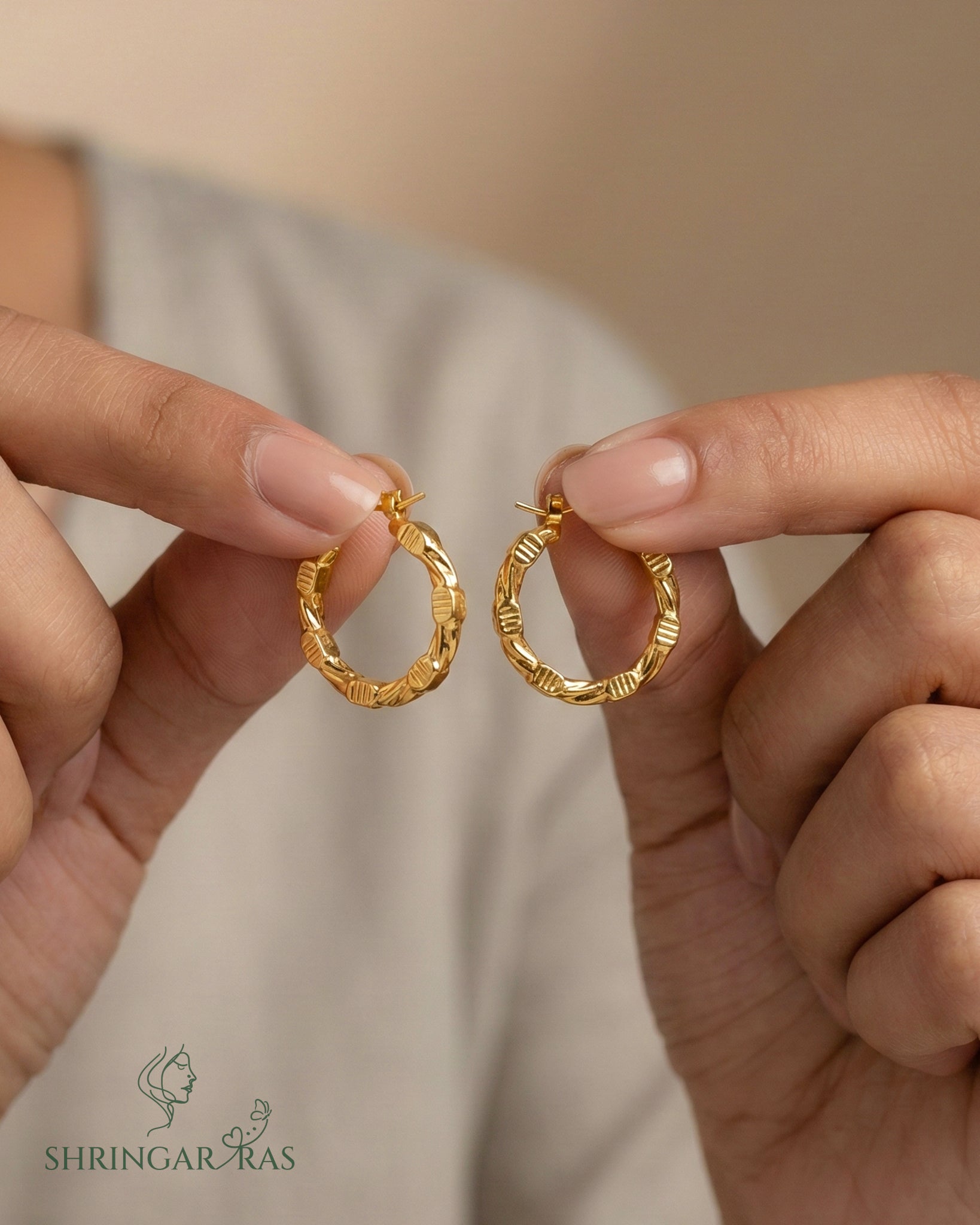 Twisted Circle Hoop Earrings
